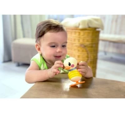 TOLO 80052 - Baby Squeaky Friends - Duck - Quietsche-Ente, 8.2 X 7.5 X 10 Cm 4 TOLO 80052 - Baby Squeaky Friends - Duck - Quietsche-Ente, 8.2 X 7.5 X 10 Cm – Bild 2