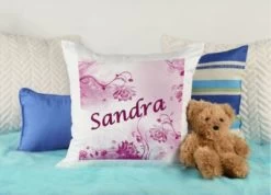 CreaDesign Dekokissen Kinder 40 X 40 Cm Blumen Brombeere Mit Name Personalisiert -Spielzeugladen 30449804 04