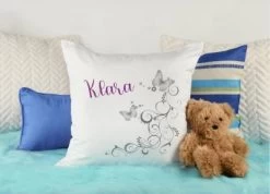 CreaDesign Dekokissen Kinder 40 X 40 Cm Schmetterling Grau Brombeere Mit Name Personalisiert 11 CreaDesign Dekokissen Kinder 40 X 40 Cm Schmetterling Grau Brombeere Mit Name Personalisiert -Spielzeugladen 30543847 04