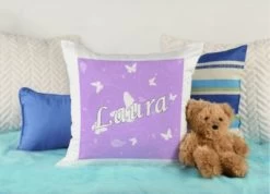 CreaDesign Dekokissen Kinder 40 X 40 Cm Schmetterling Flieder Mit Name Personalisiert -Spielzeugladen 30544664 04