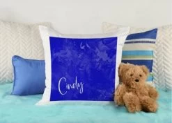 CreaDesign Dekokissen Kinder 40 X 40 Cm Traum Blau Mit Name Personalisiert 11 CreaDesign Dekokissen Kinder 40 X 40 Cm Traum Blau Mit Name Personalisiert -Spielzeugladen 30544705 04