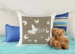 CreaDesign Dekokissen Kinder 40 X 40 Cm Schmetterling Cappuchino Mit Name Personalisiert -Spielzeugladen 30544922 04